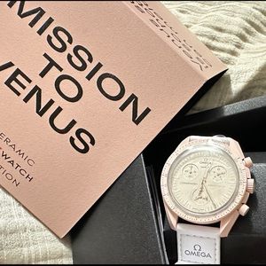 Swatch Omega - Mission to Venus Creamy Pink & White